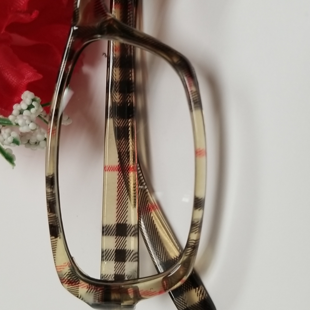 Plaid Professional Readers Size 1.50 to 3.00 sizes Available New - Picture 2 of 4